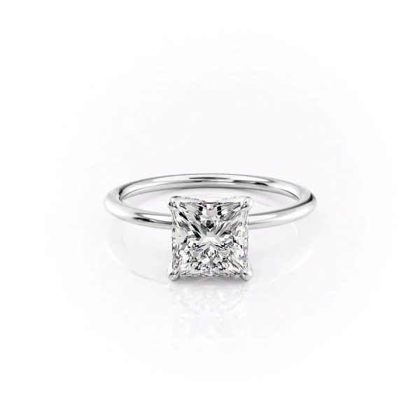 The Petal Kamellie Set With A 1.5 Carat Princess Moissanite Online Hot Sale